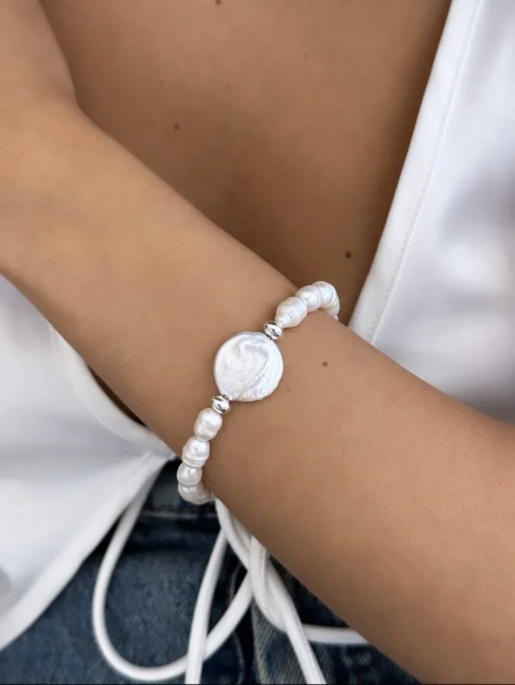 63aba63c 8356 419c B433 Dcb76423df74